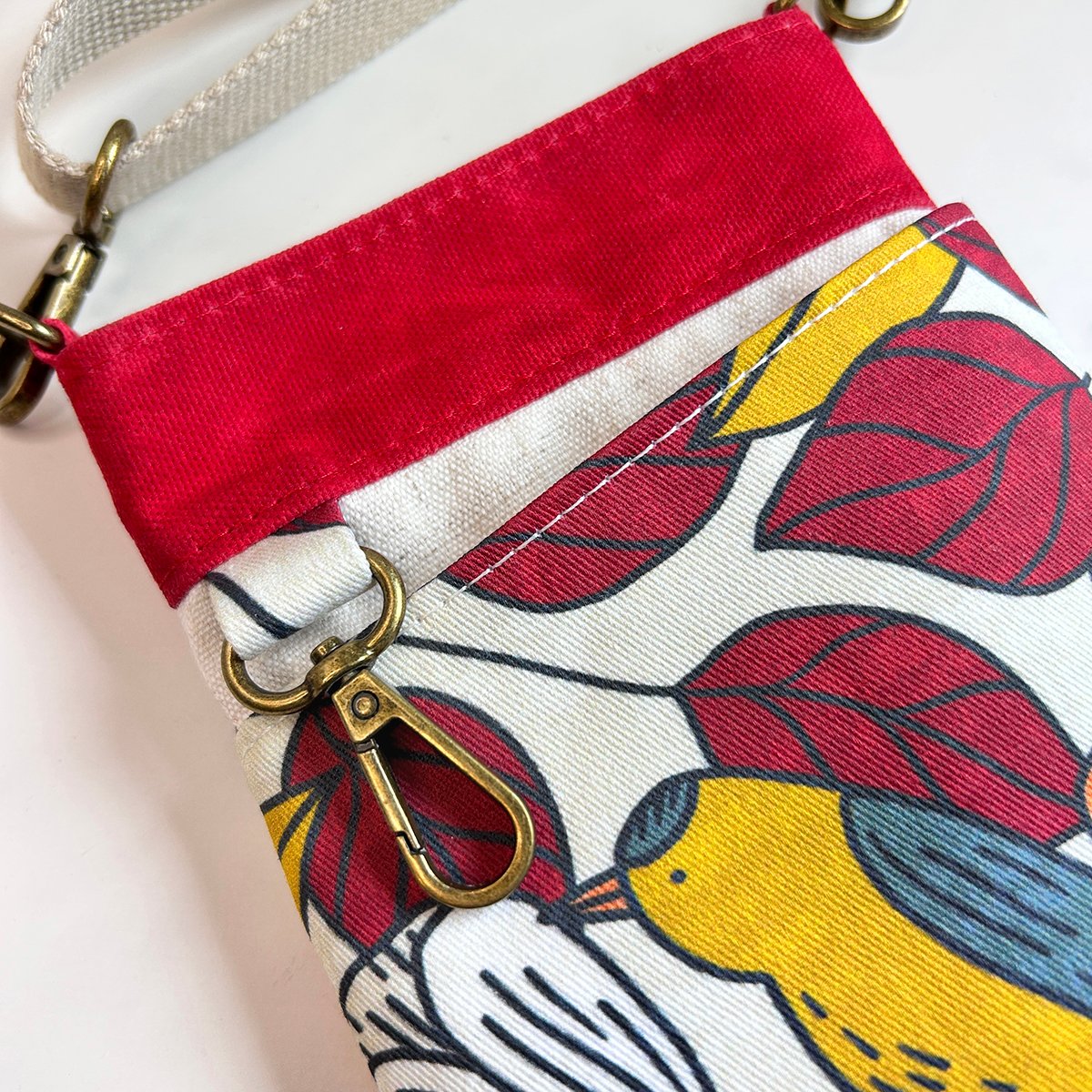 Mini Crossbody Bag for Phone - Bird Lover Print Phone Pouch - Nature Inspired Minimalist Purse - Image 9