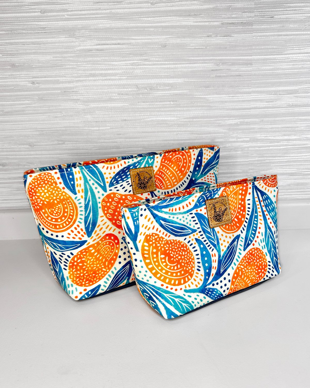 Mango Print Cosmetic Bag Set, Handmade Zipper Pouch Toiletry Set, Fun Summer Citrus Fruit Print - Image 3