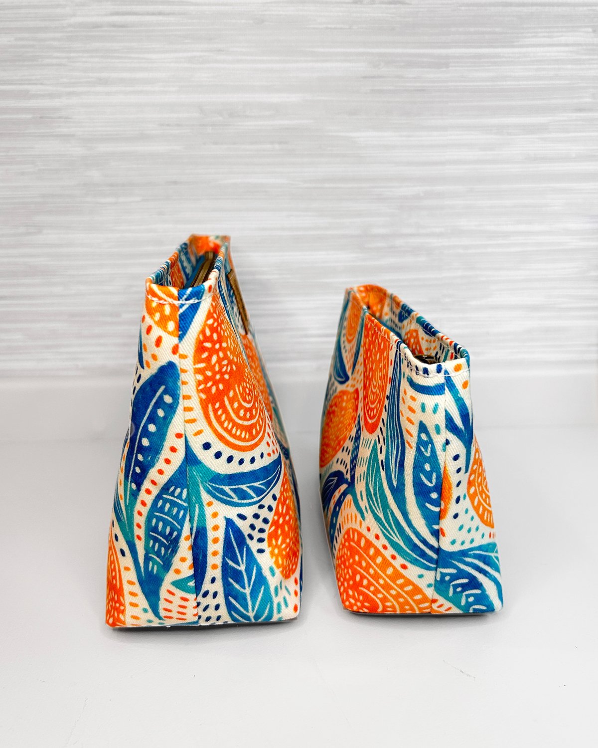 Mango Print Cosmetic Bag Set, Handmade Zipper Pouch Toiletry Set, Fun Summer Citrus Fruit Print - Image 4