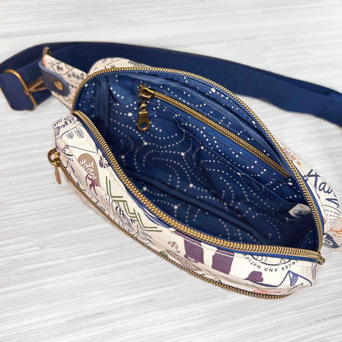 Hiking Fanny Pack for Women, Adventure Belt Bag, Outdoor Crossbody Bag - Image 12
